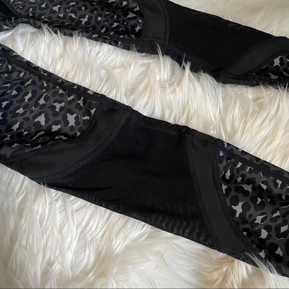 Fabletics High Waisted Leopard Ultracool Leggings - Picture 7 of 16
